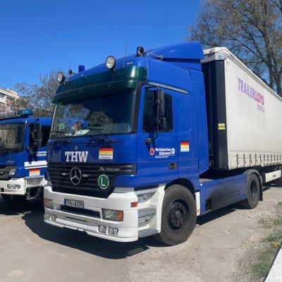 Hilfsgütertransport IceFlower 2024 in die Republiuk Moldau mit TRAILER LLOYD Auflieger 2
