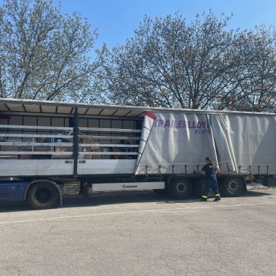 Hilfsgütertransport IceFlower 2024 in die Republiuk Moldau mit TRAILER LLOYD Auflieger4